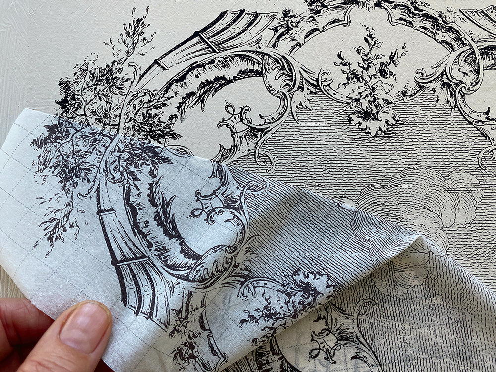 La Chase Paint Inlay Being Pulled Back and Revealing Elegant Design Underneath