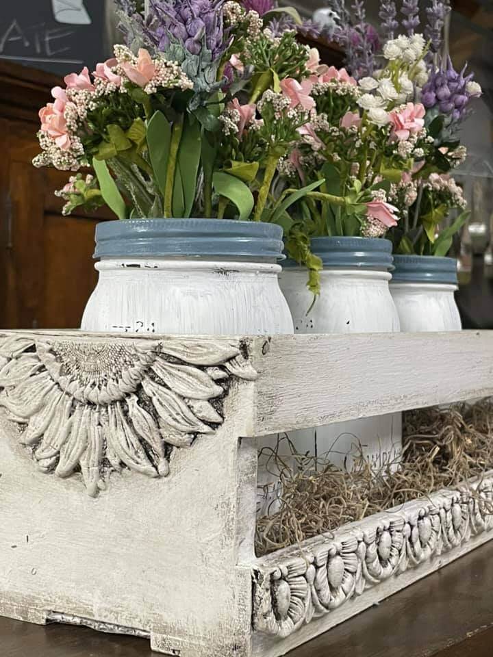 DIY Table Decor: The Perfect DIY Centerpiece for Summer & Fall