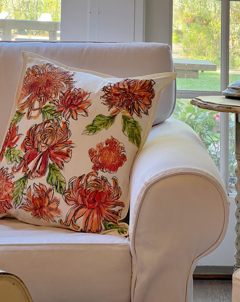 Dress up Your Living Room with Colorful Flower Pillow DIY