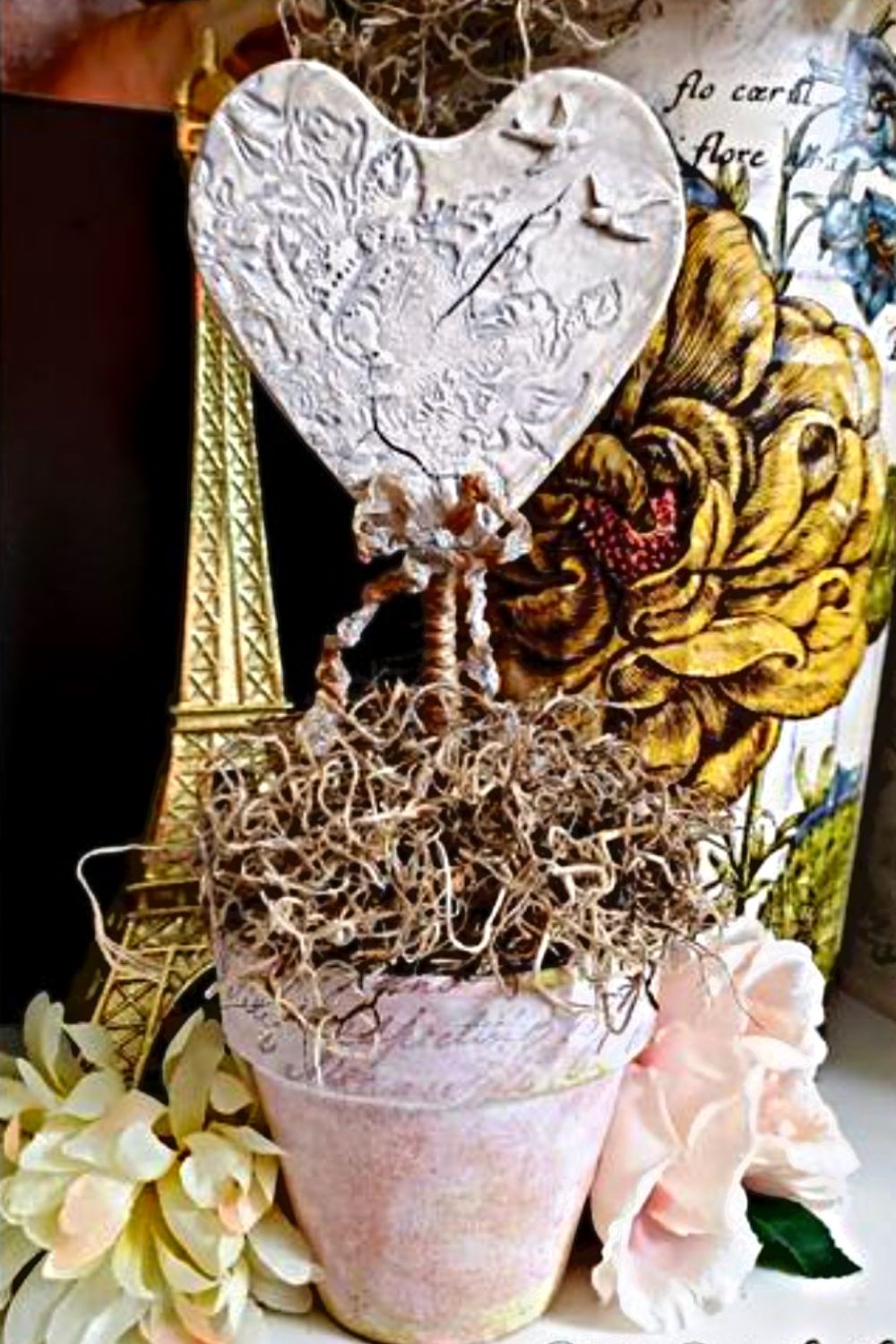 Unique Valentine's Craft Idea: Shabby Chic Potted Heart
