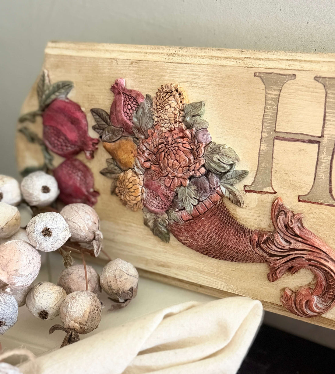 holiday plaques