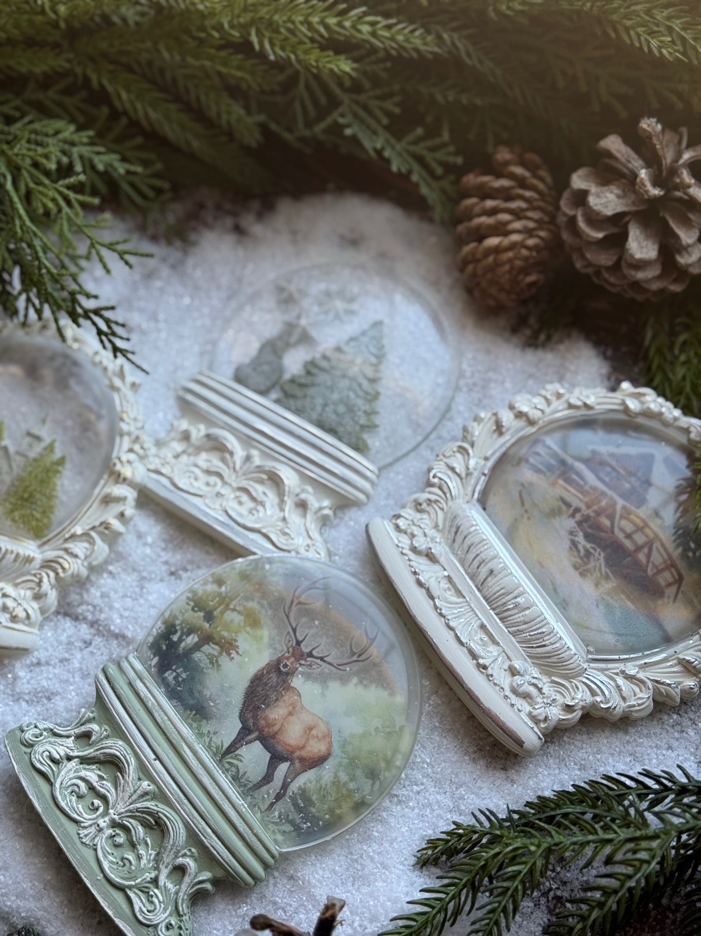 Snow Globes 6x10 IOD Mould™